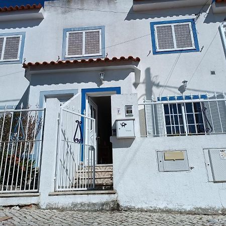 Alojamento Local Familia Coelho Quinta do Conde Экстерьер фото
